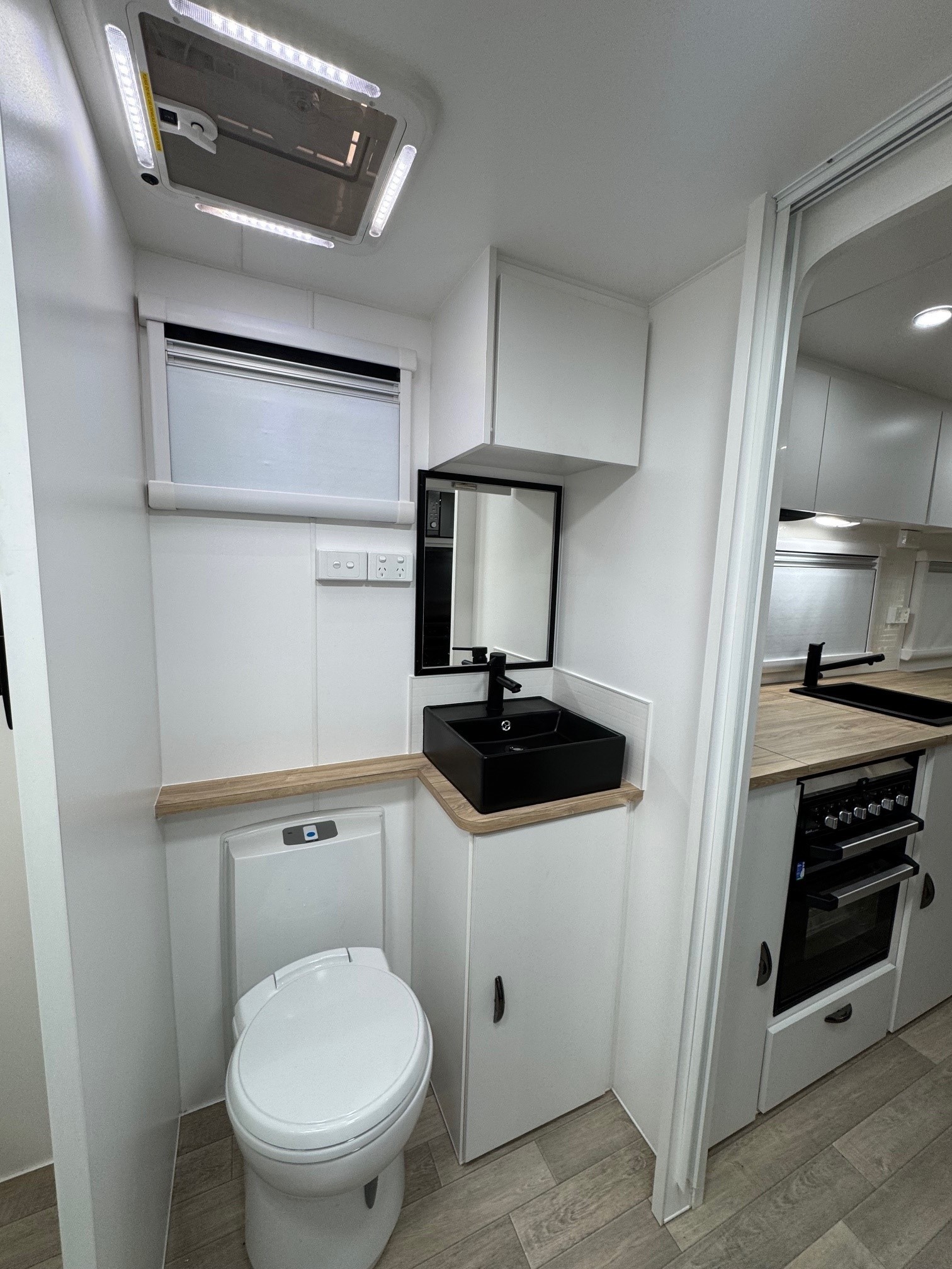 Blue Sky Sapphire 21ft Offroad Rear Club Lounge Centre Ensuite