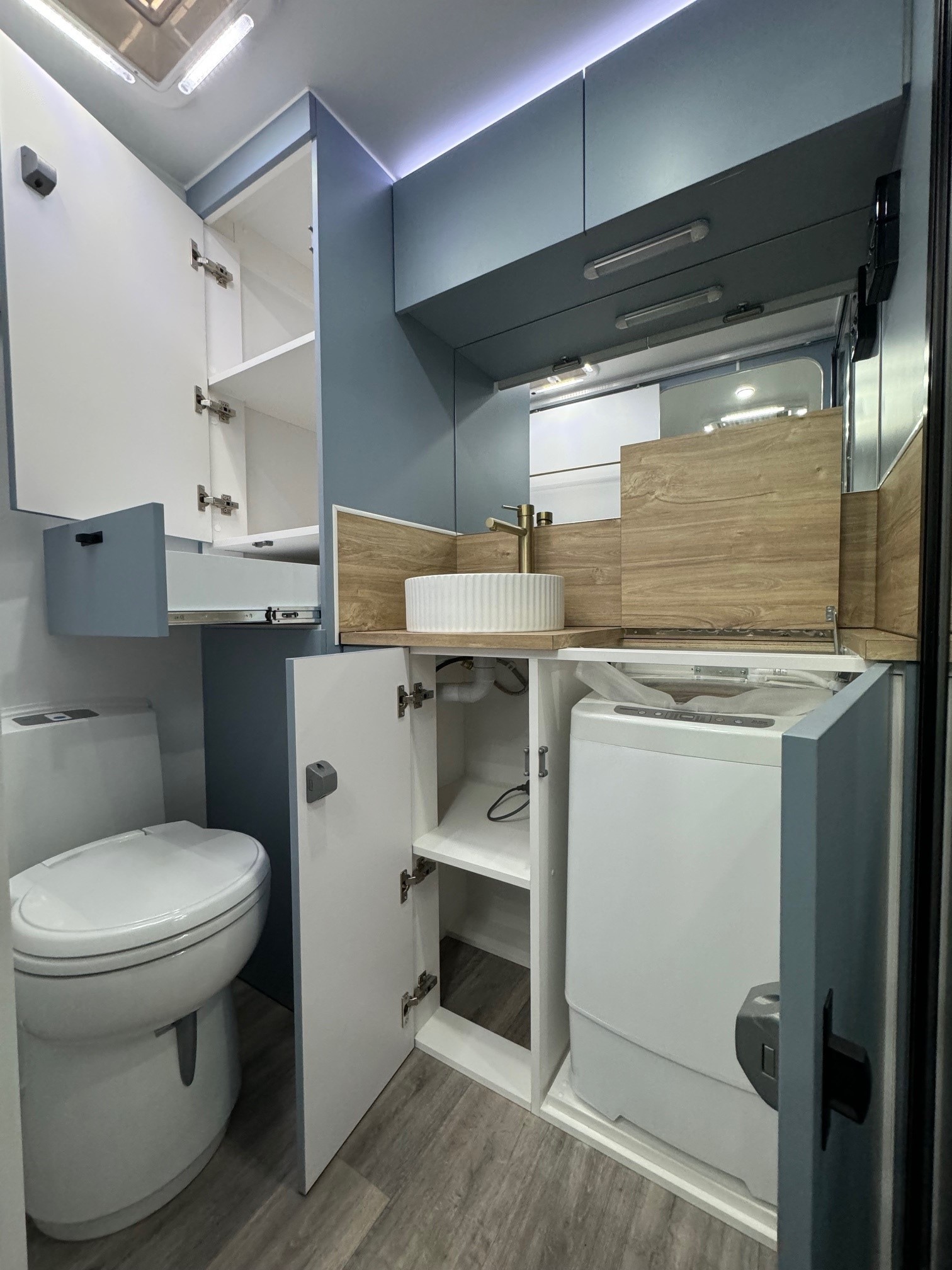 2024 Auswide 24ft Quad Bunk Offroad Caravan