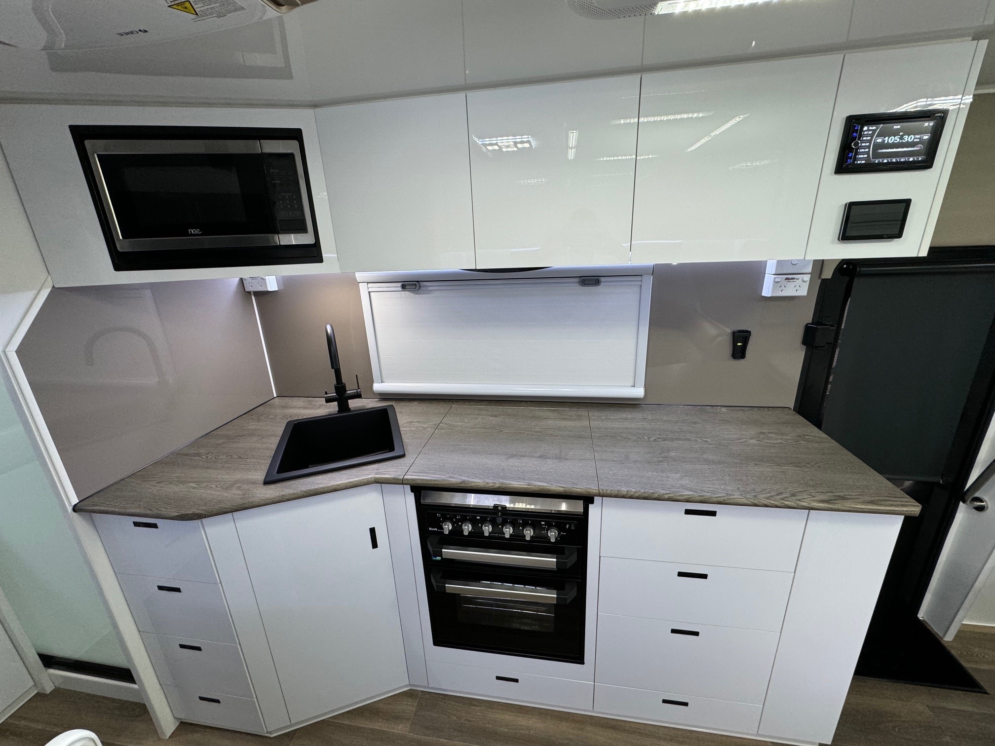 2024 Red Centre Kimberley 19ft6 Offroad Caravan