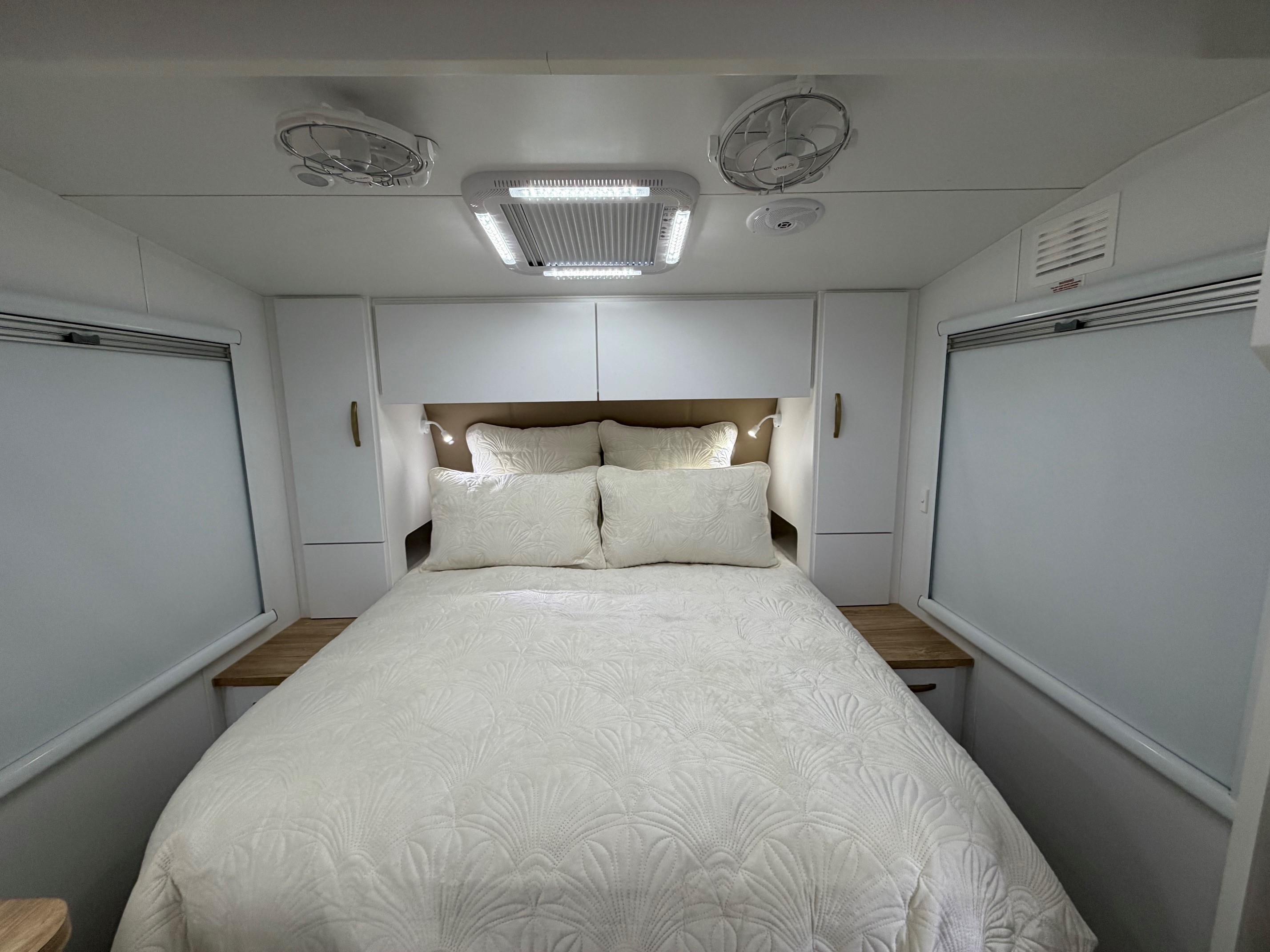 2026 Sunrise Platinum 17ft Offroad Couples Caravan