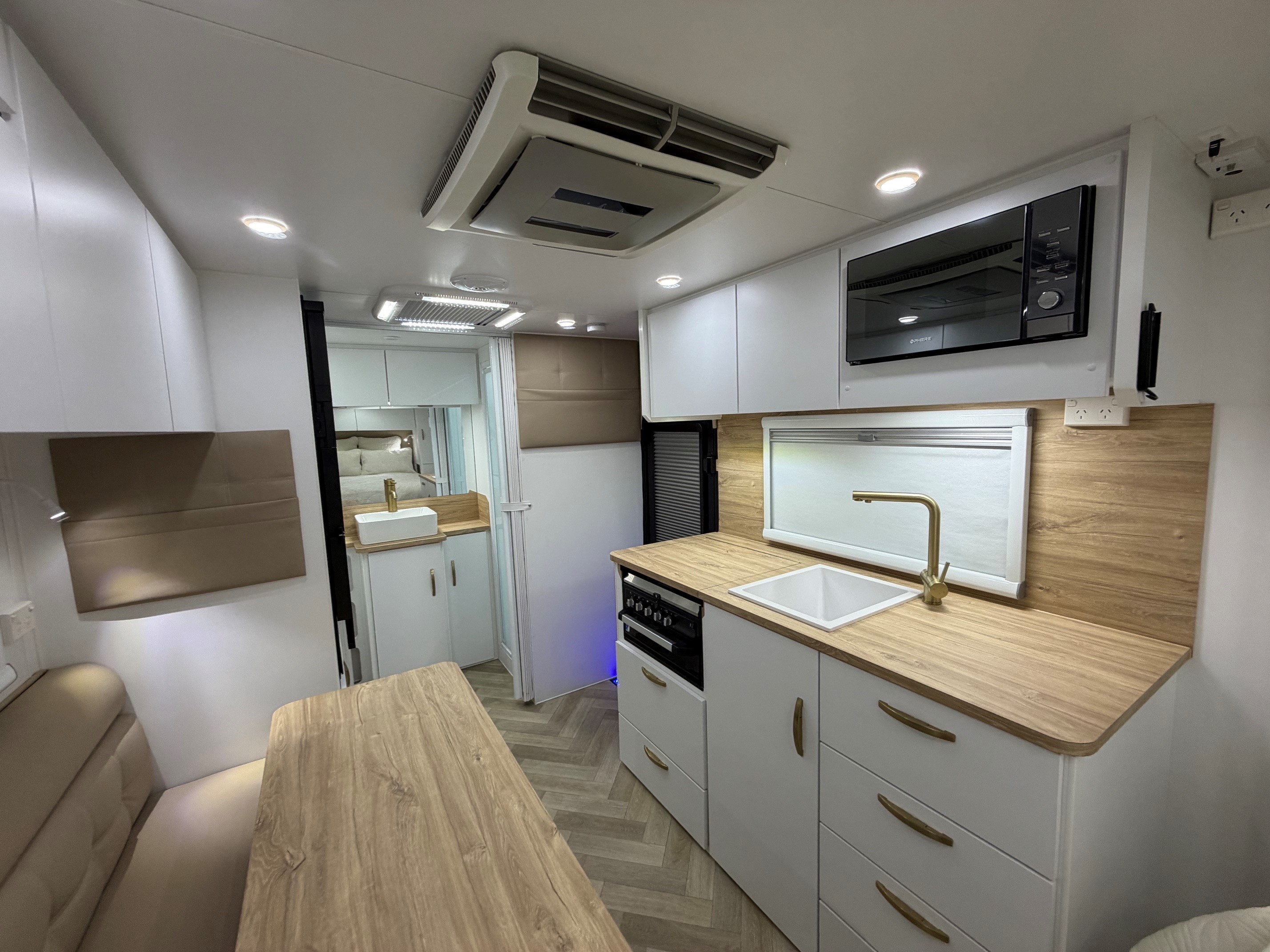2026 Sunrise Platinum 17ft Offroad Couples Caravan