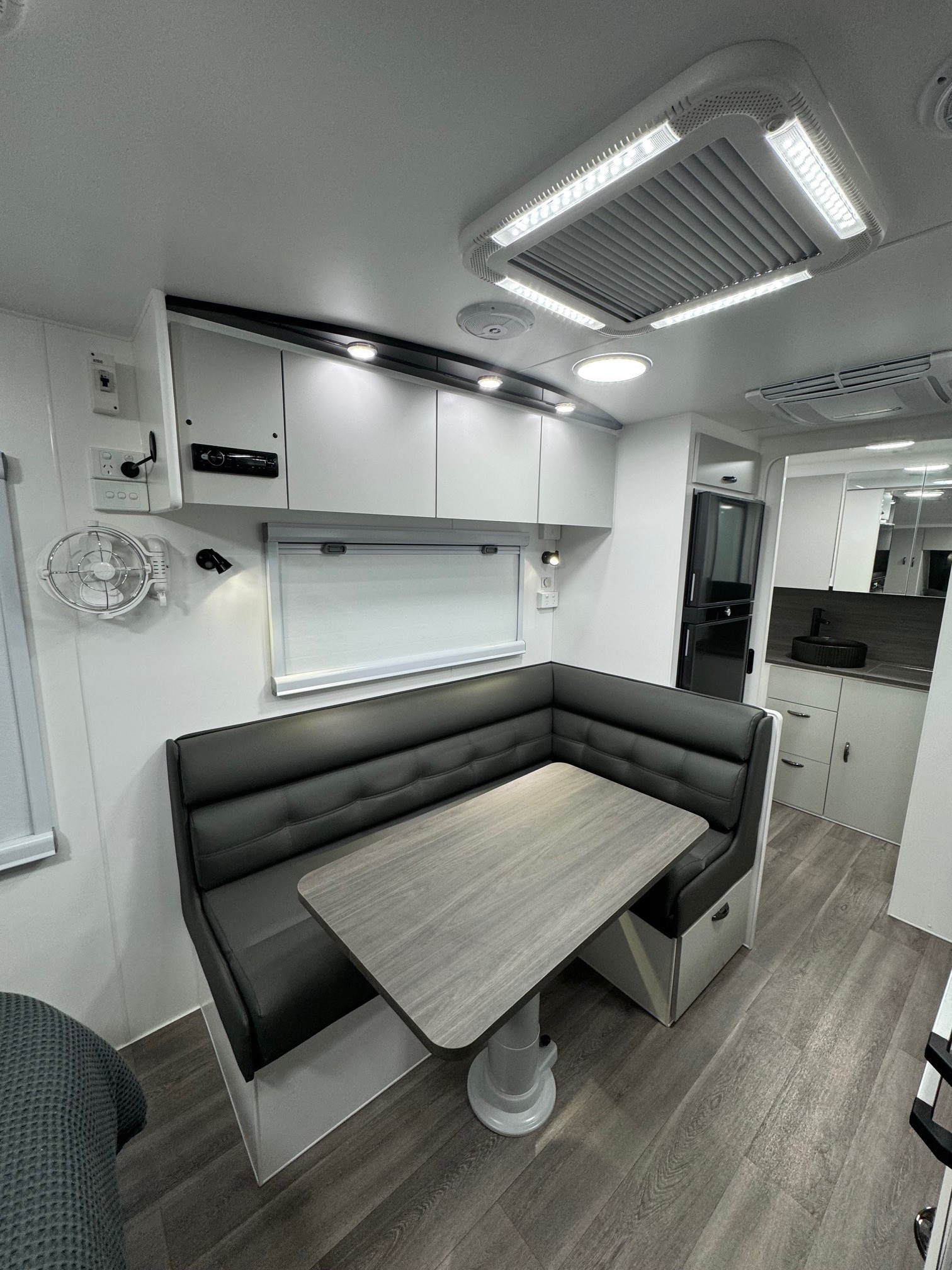 Sunrise Tropicana 18ft9 Tandem Axle Caravan