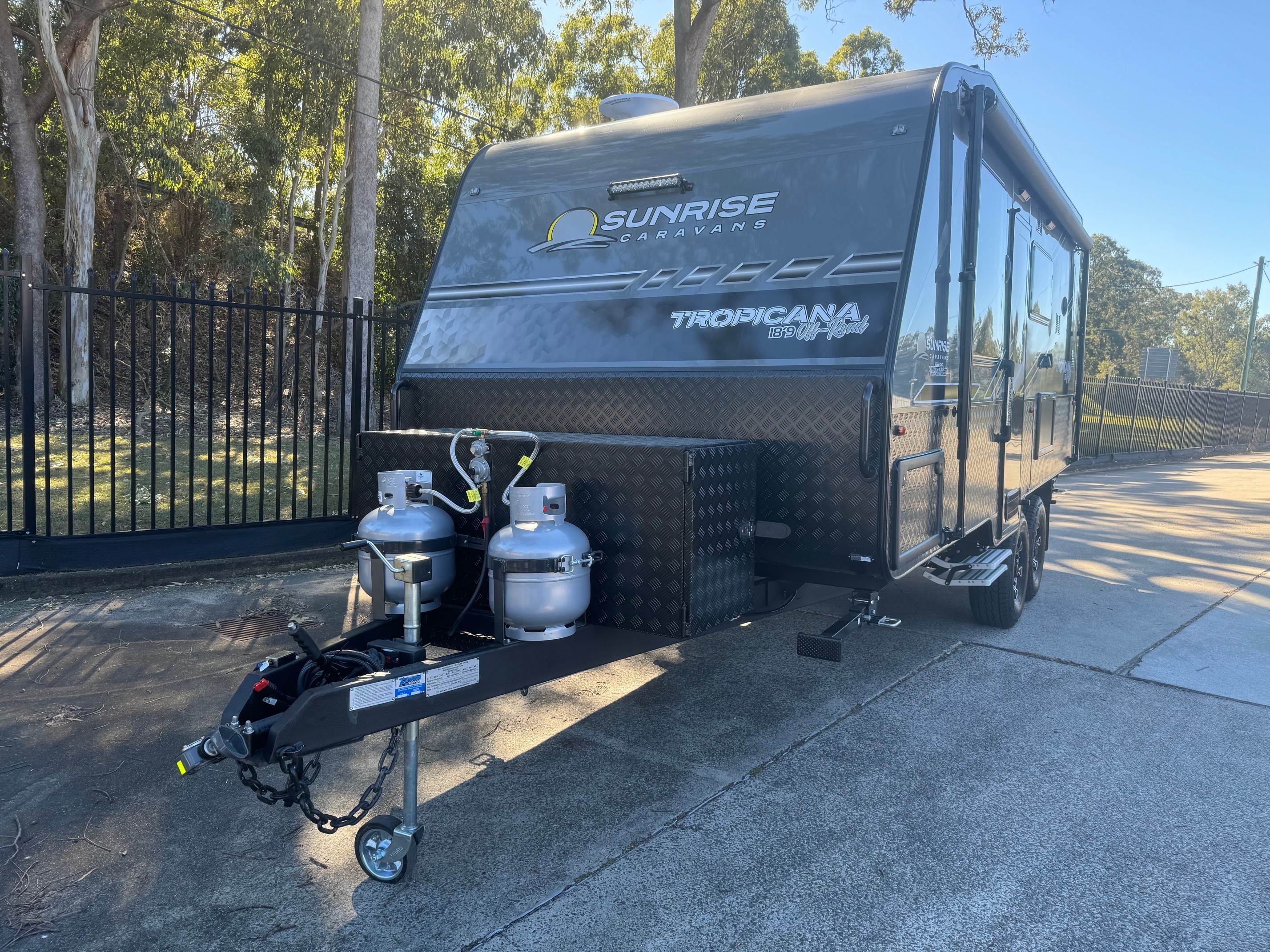 Sunrise Tropicana 18ft9 Tandem Axle Caravan