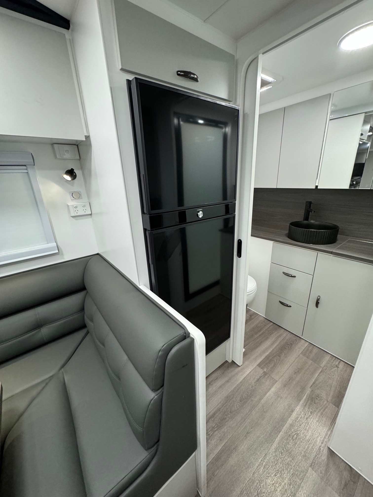 Sunrise Tropicana 18ft9 Tandem Axle Caravan