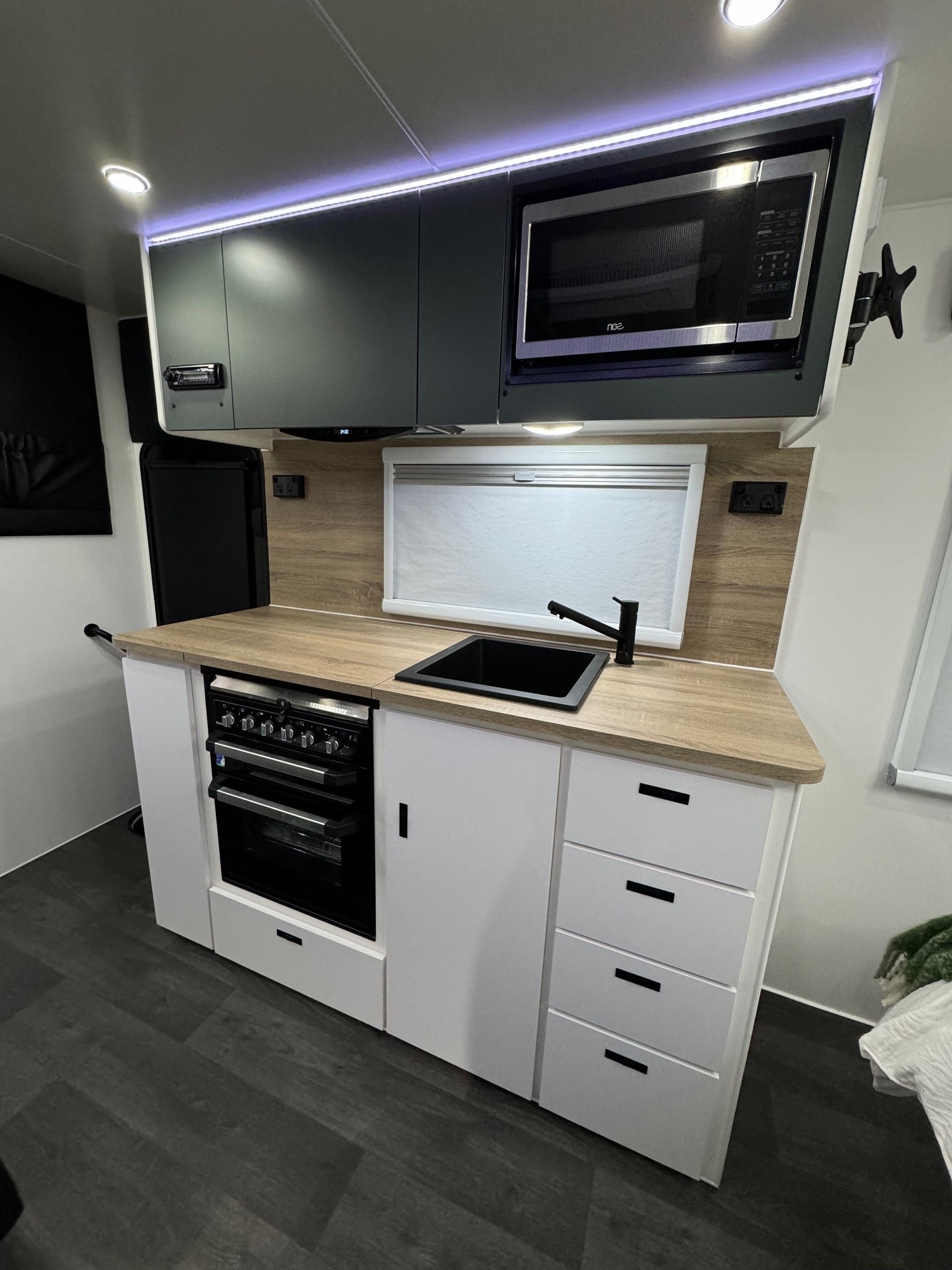 Sunset Wildtrekker 18ft9 Offroad & Offgrid Caravan