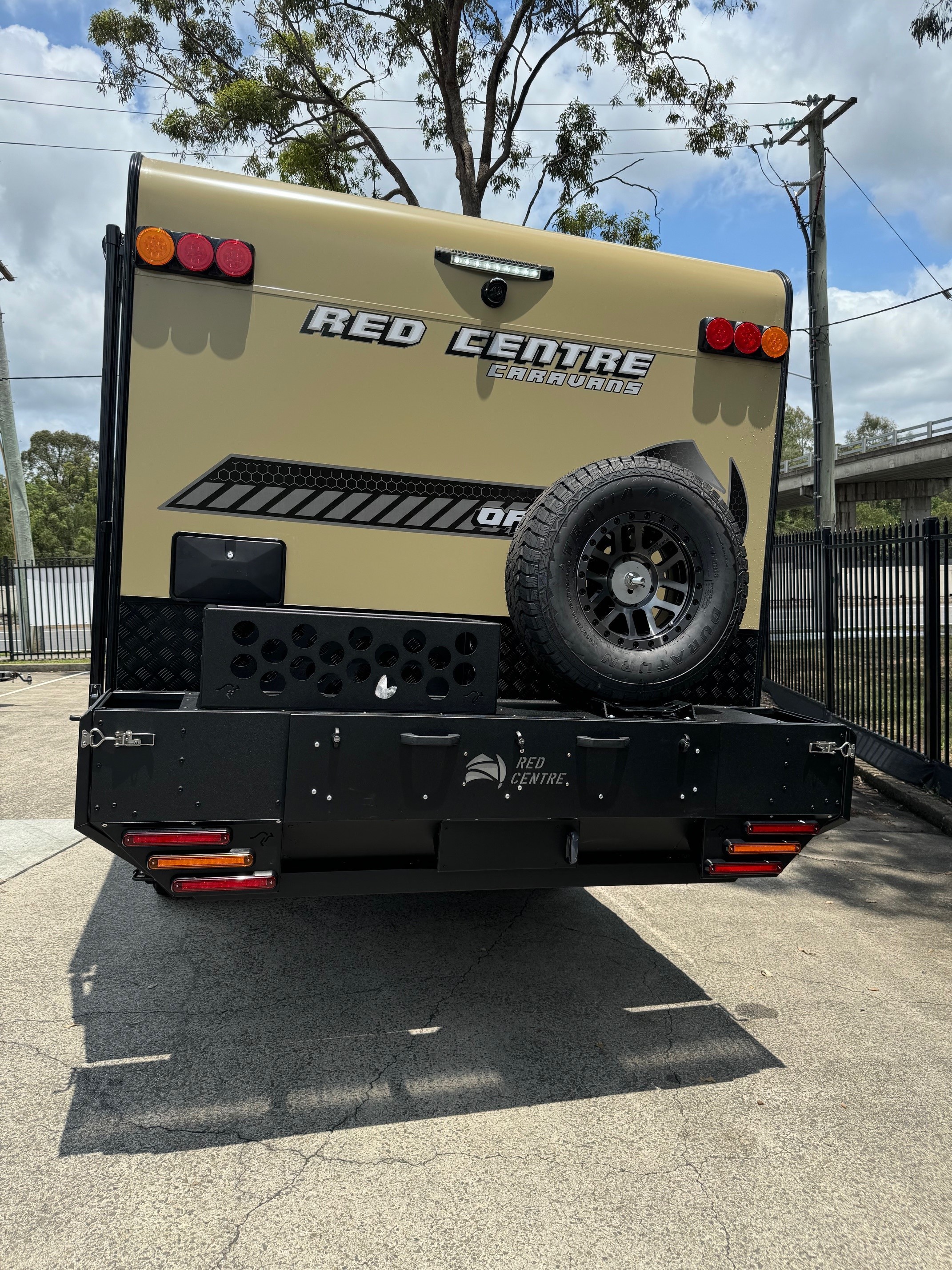 Red Centre Oasis 20ft Offroad Gasless Caravan