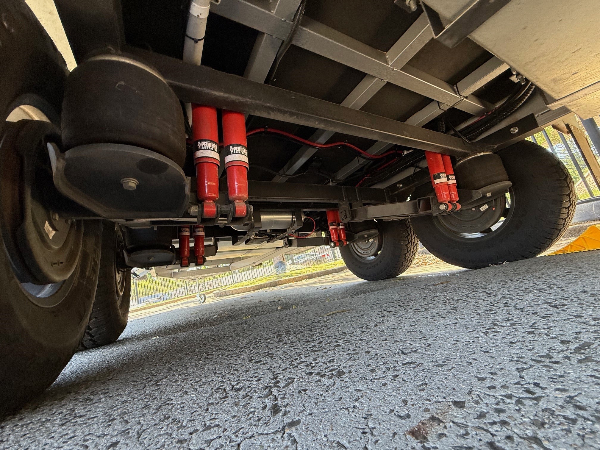 2023 Preowned Sunrise Bahamas 23ft Larger Ensuite With Airbag Suspension