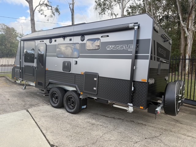 2025 Ausflex 21ft6 Offroad Triple Bunk Caravan Aluminium Frame