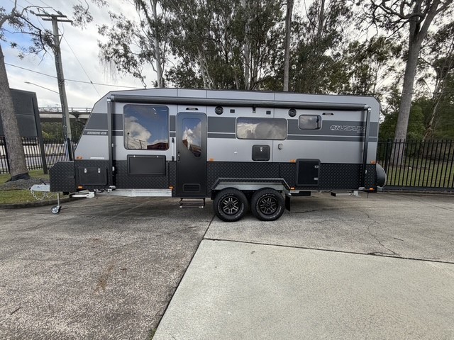 2025 Ausflex 21ft6 Offroad Triple Bunk Caravan Aluminium Frame