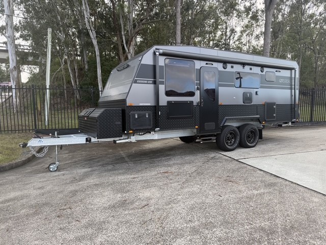 2025 Ausflex 21ft6 Offroad Triple Bunk Caravan Aluminium Frame