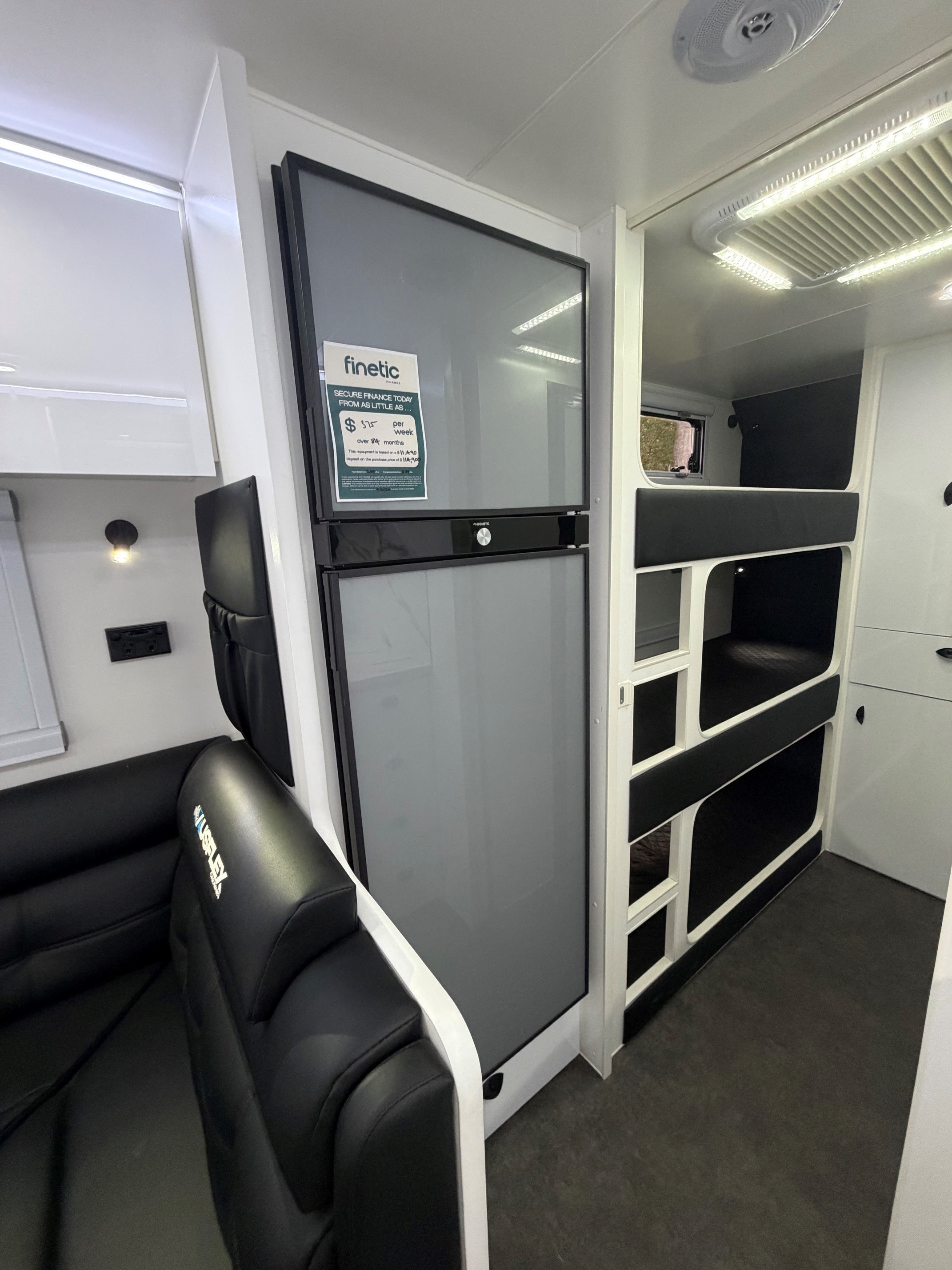 2025 Ausflex 21ft6 Offroad Triple Bunk Caravan Aluminium Frame