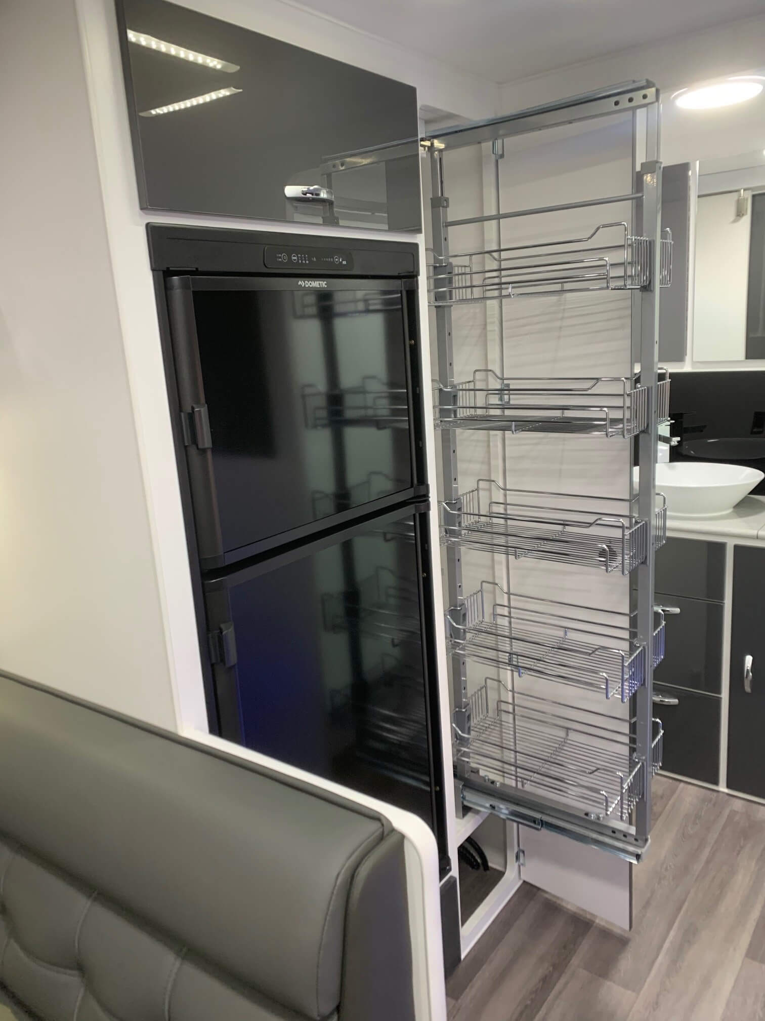 2024 Blue Sky Garnet 21ft6