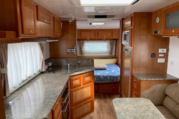 2007 Roma Challenger 21ft Van