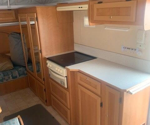 2004 Jayco Expanda Camper Sleeps 6