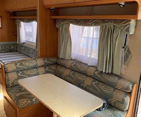 2006 Jayco Sterling 21ft With Single Beds