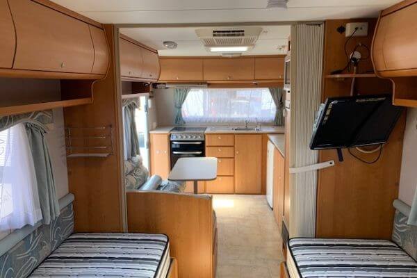 2006 Jayco Sterling 21ft With Single Beds