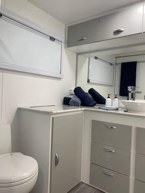 2024 Blue Sky Sapphire 22ft Larger Ensuite