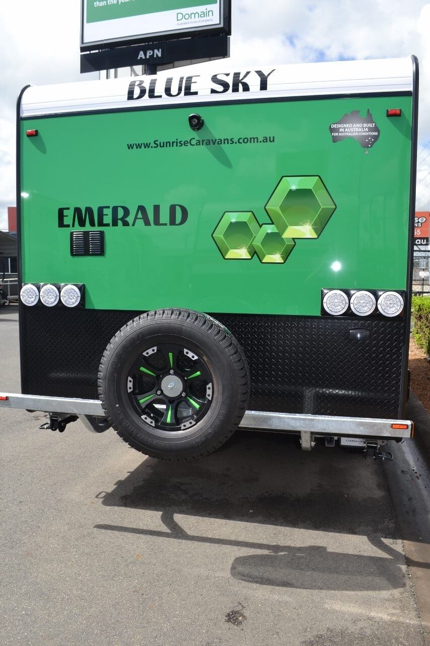 Blue Sky Emerald 19ft6 Centre Door