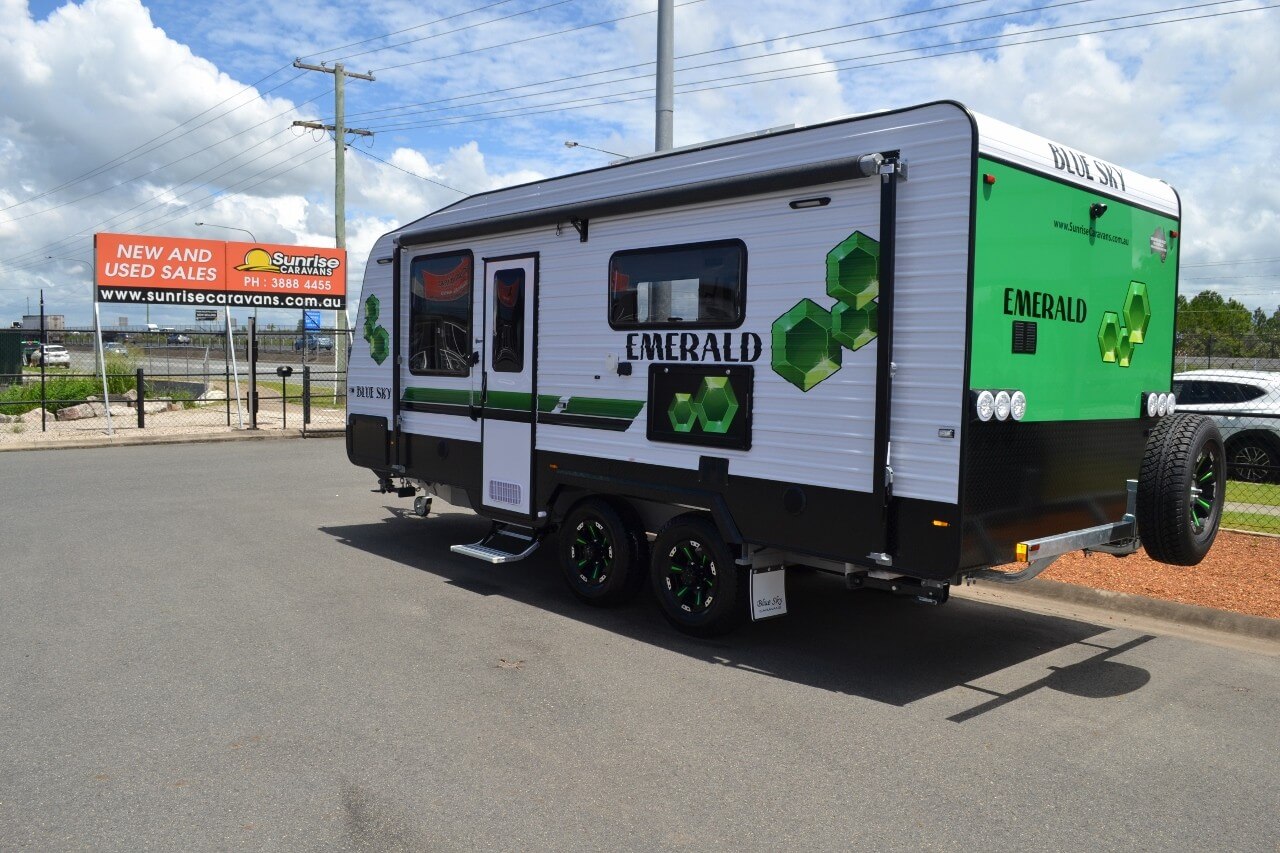 Blue Sky Emerald 19ft6 Centre Door