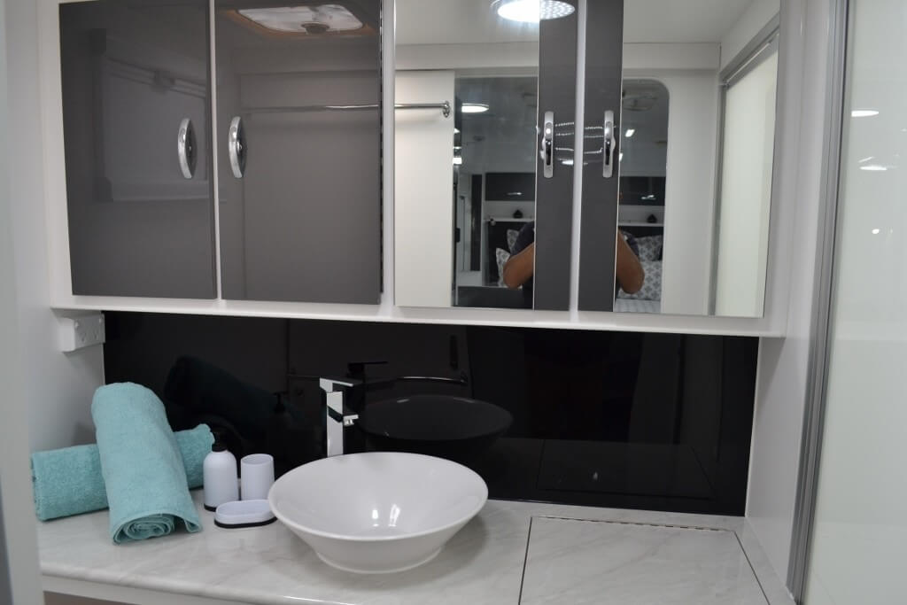 2024 Blue Sky Taipan 20ft Offroad