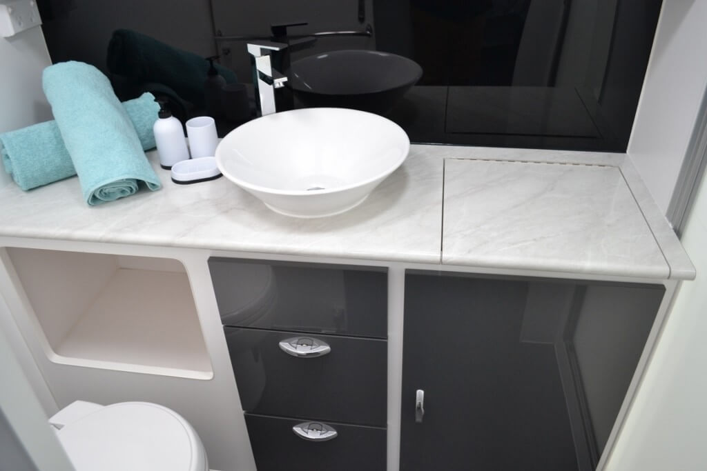 2024 Blue Sky Taipan 20ft Offroad