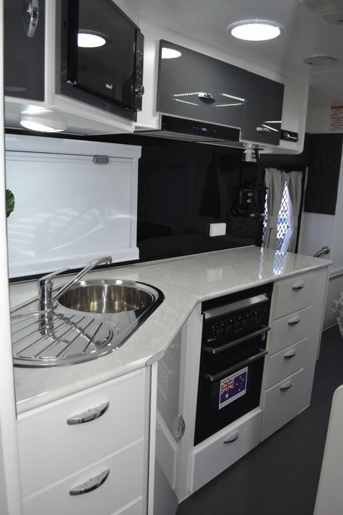 2024 Blue Sky Taipan 20ft Offroad