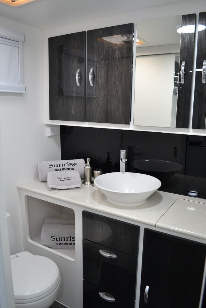 2024 Blue Sky Taipan 18ft6 Offroad Caravan