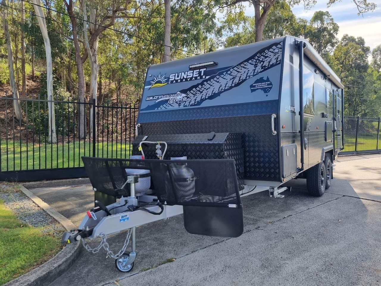 2024 Sunset Wildtrekker 21ft Off-Road With Oz Trekker Coil Off-Road Suspension & 400Amp BMPRO Lithium Batteries