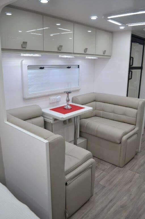 Montana Parklands 20ft6 Straight Kitchen