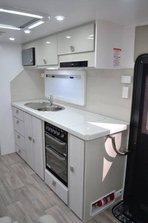 Montana Parklands 20ft6 Straight Kitchen