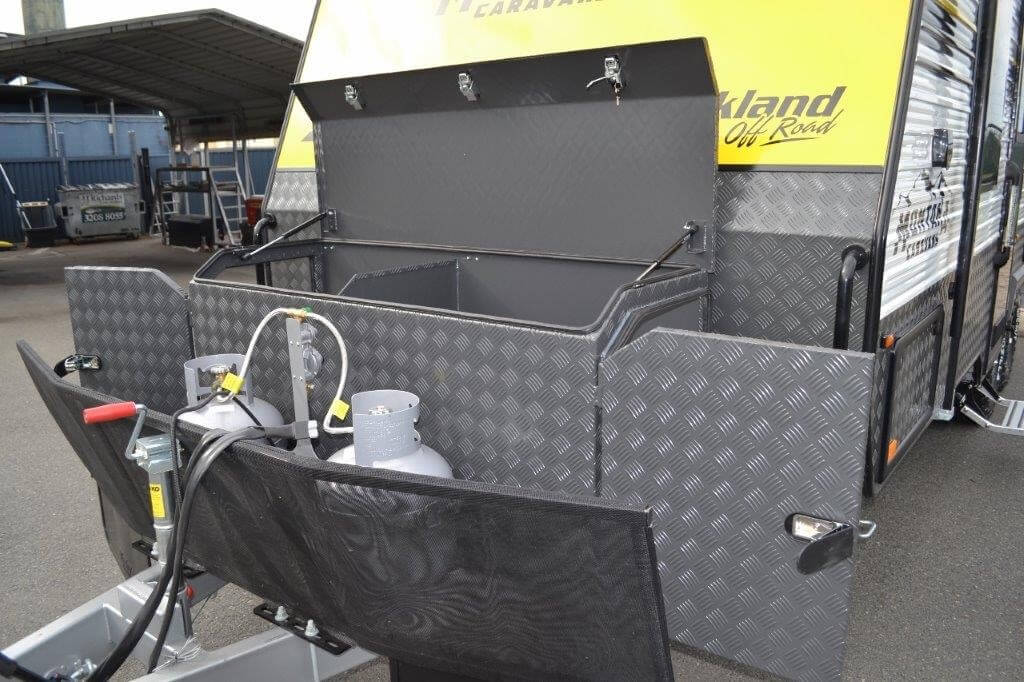 Montana Parklands 20ft6 Straight Kitchen