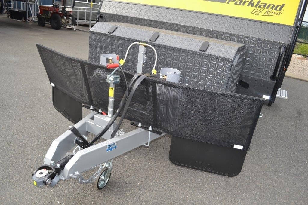 Montana Parklands 20ft6 Straight Kitchen