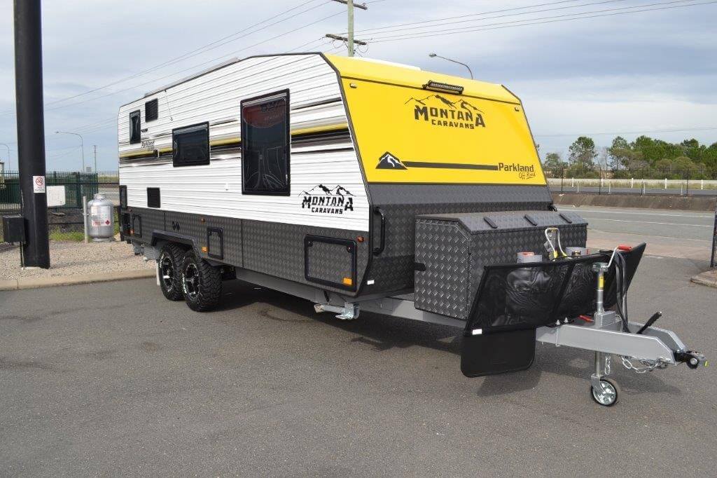 Montana Parklands 20ft6 Straight Kitchen