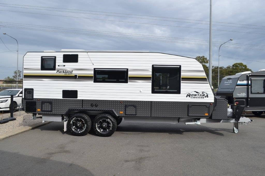 Montana Parklands 20ft6 Straight Kitchen