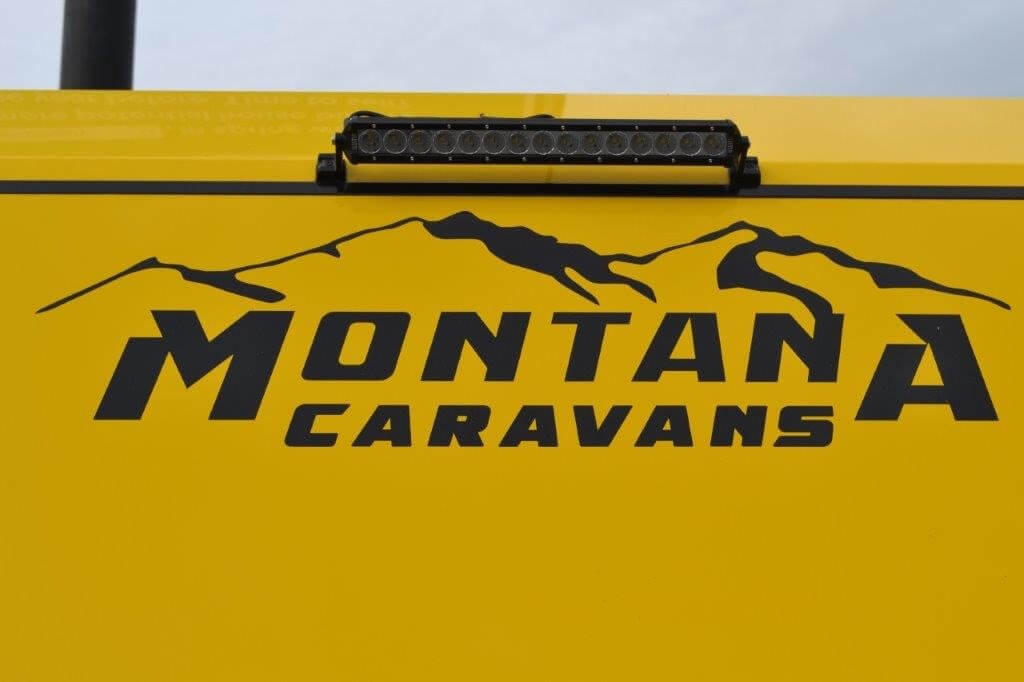 Montana Parklands 20ft6 Straight Kitchen