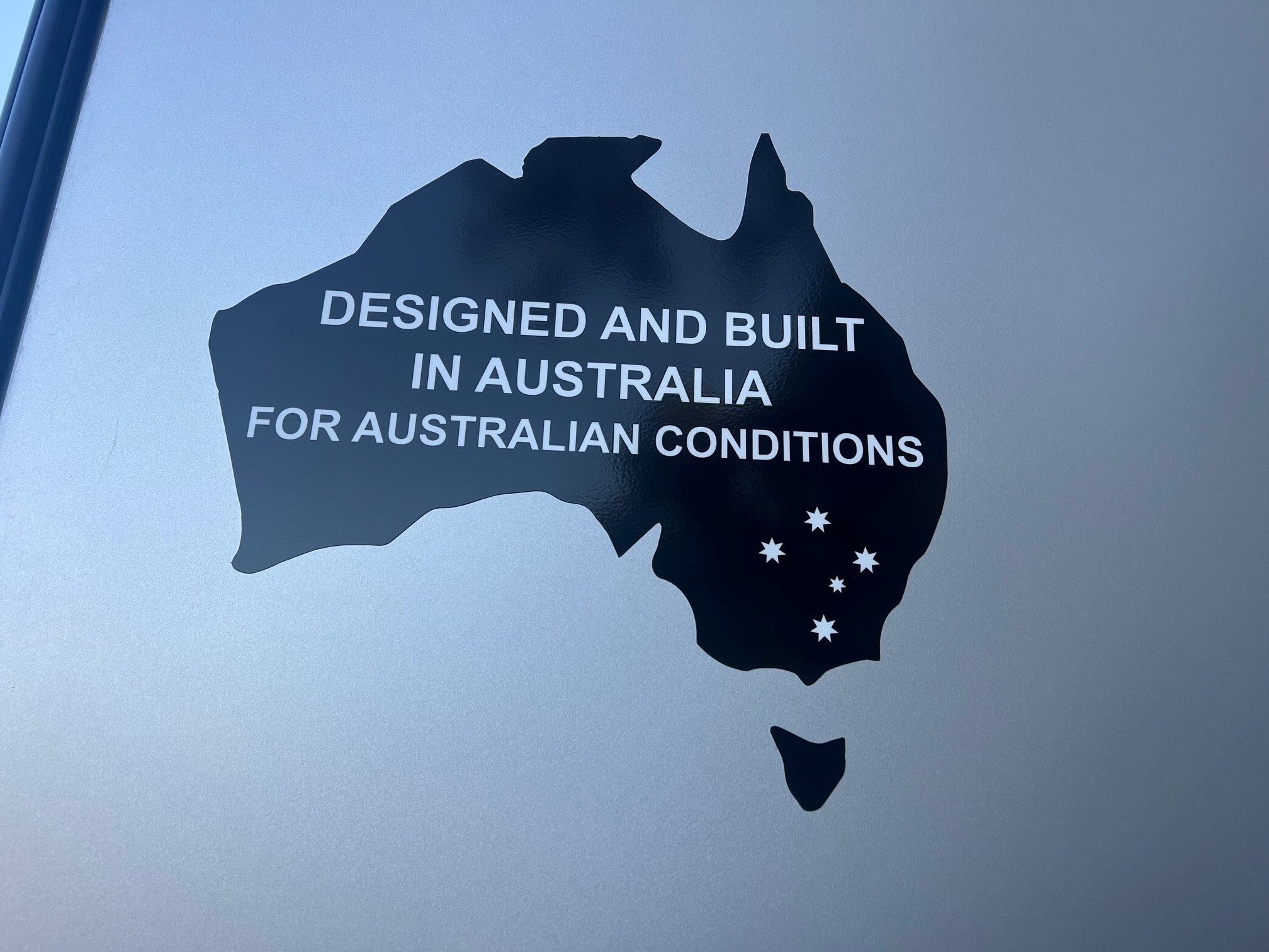 Sunset Boulevard Semi Off-Road 19ft8