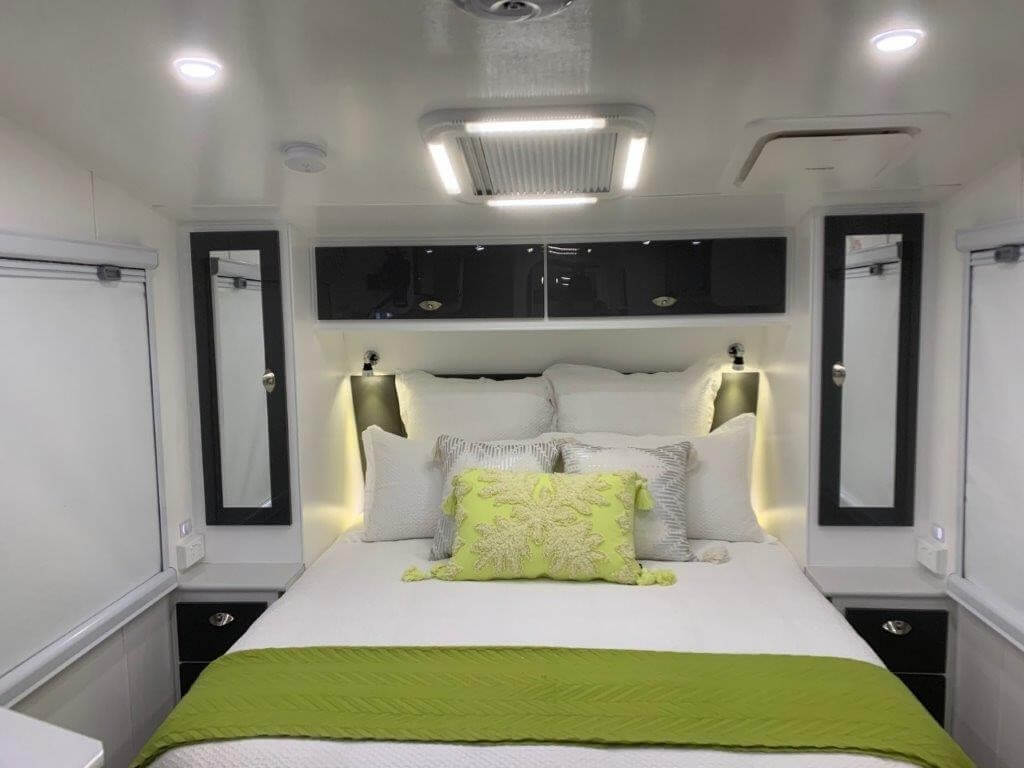 19ft8 Sunset Wildtrekker Off-Road with Stage 4 Self Levelling Airbag Suspension