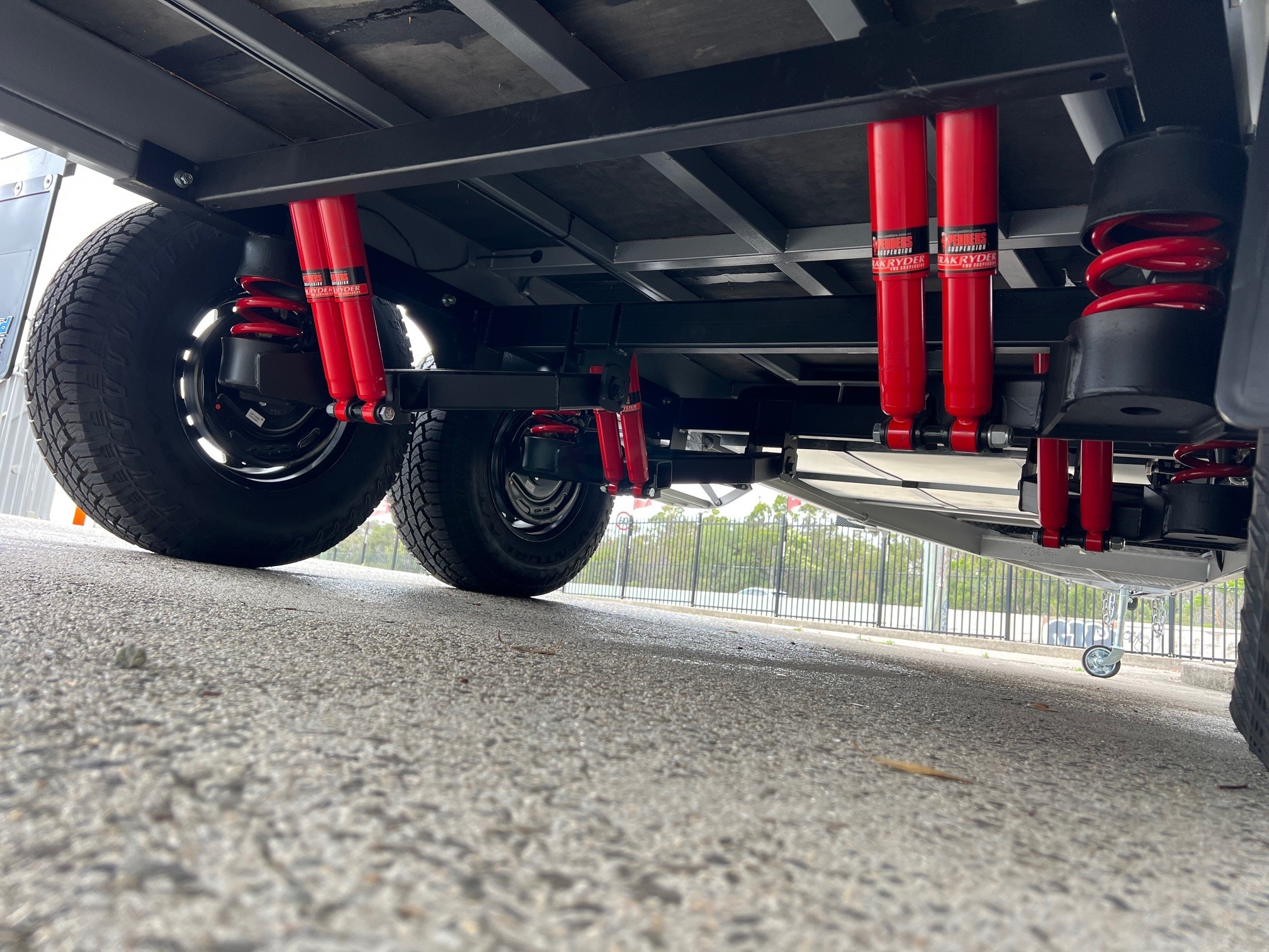 21ft6 Sunset Off-Road Family Horizon Double Bunk Van With 400amp Lithium Batteries