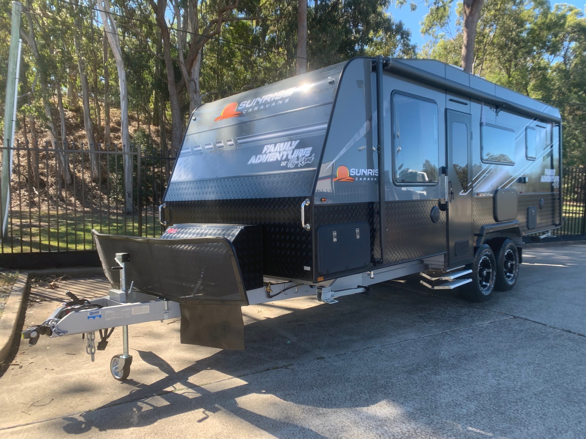 2023 21ft6 Sunrise Family Adventure Off-Road