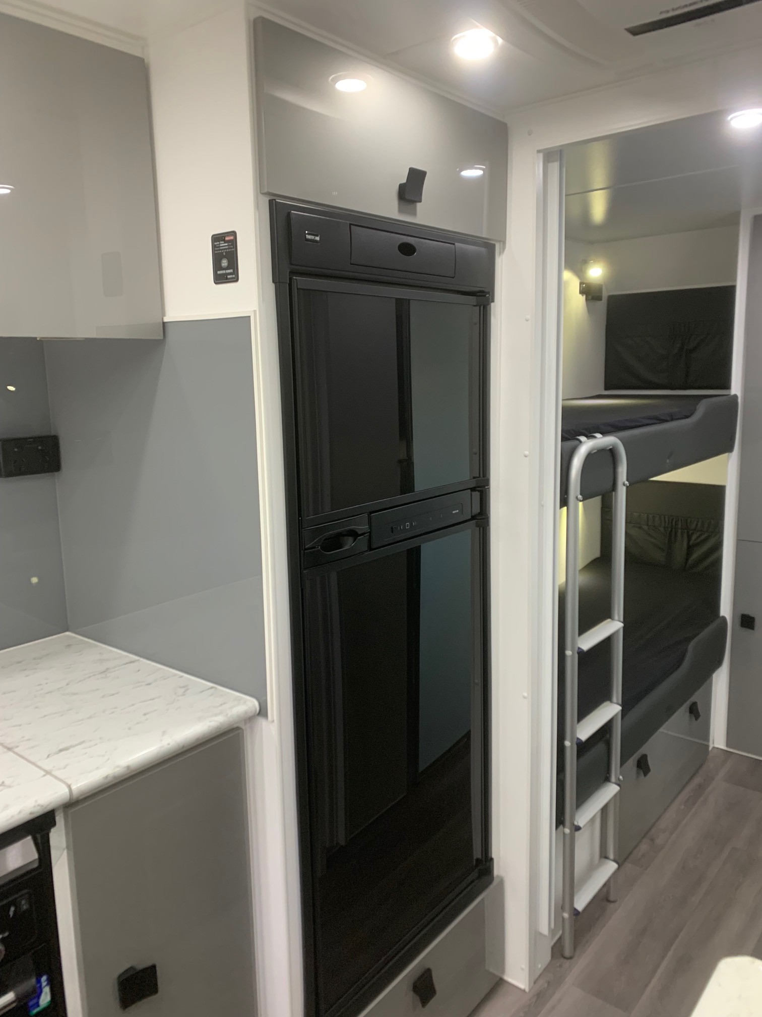 2023 21ft6 Sunrise Family Adventure Off-Road