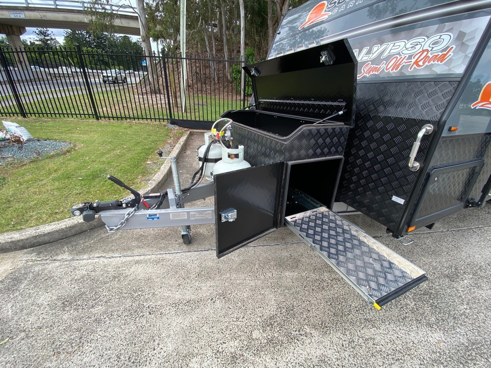 2025 Aluminium framed 22ft Sunrise Calypso With Club Lounge And Waterfall Bench