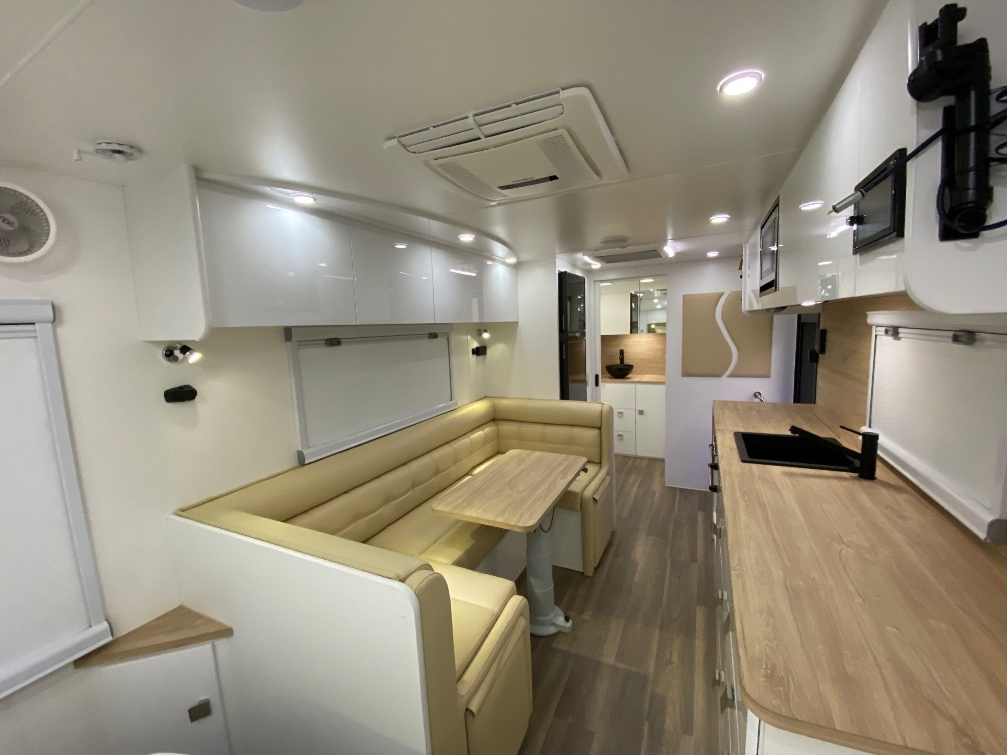 2025 Aluminium framed 22ft Sunrise Calypso With Club Lounge And Waterfall Bench