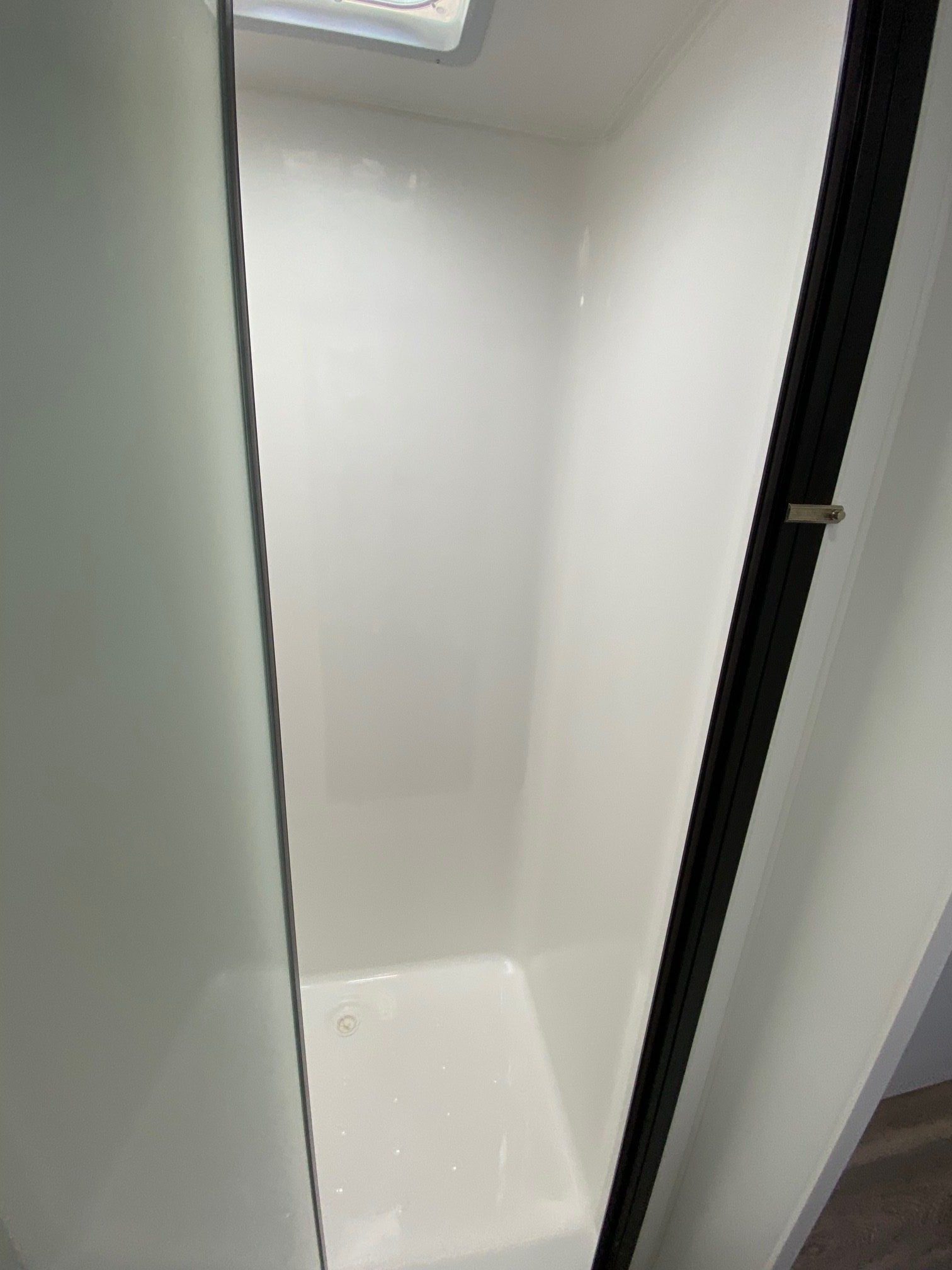 2025 Aluminium framed 22ft Sunrise Calypso With Club Lounge And Waterfall Bench