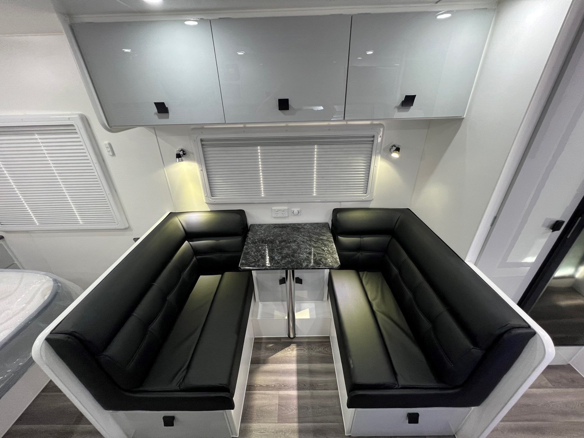 2023 New Design Caravan 21ft Westbourne