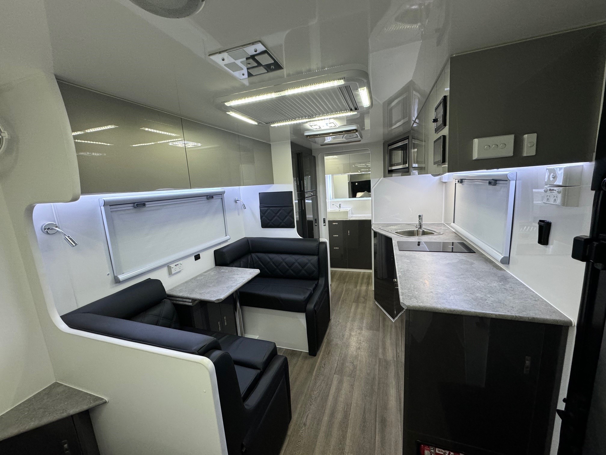 2024 Red Centre Oasis 20ft Offroad Caravan