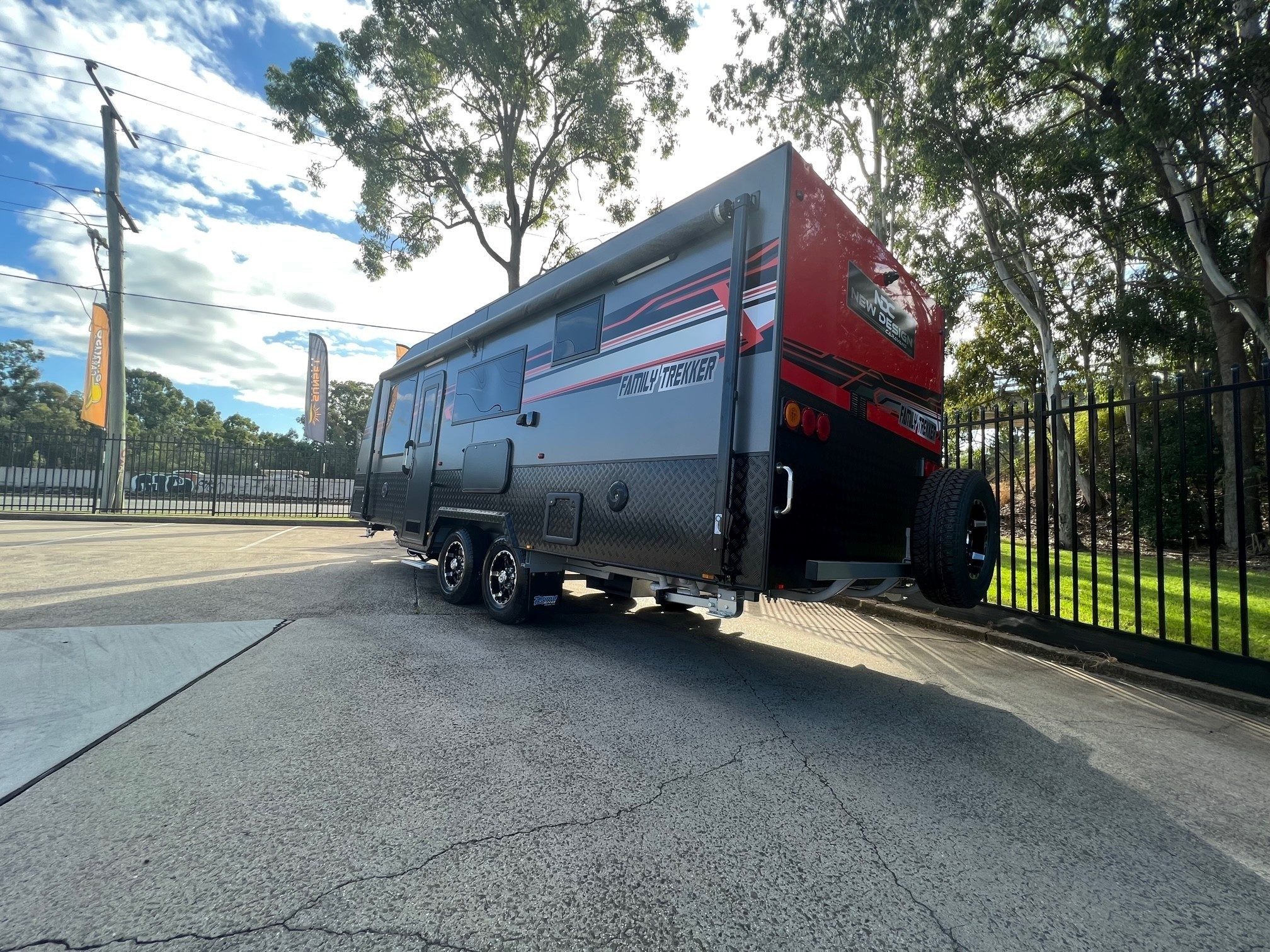 2023 New Design Caravan 21ft6 Double Bunk Family Trekker