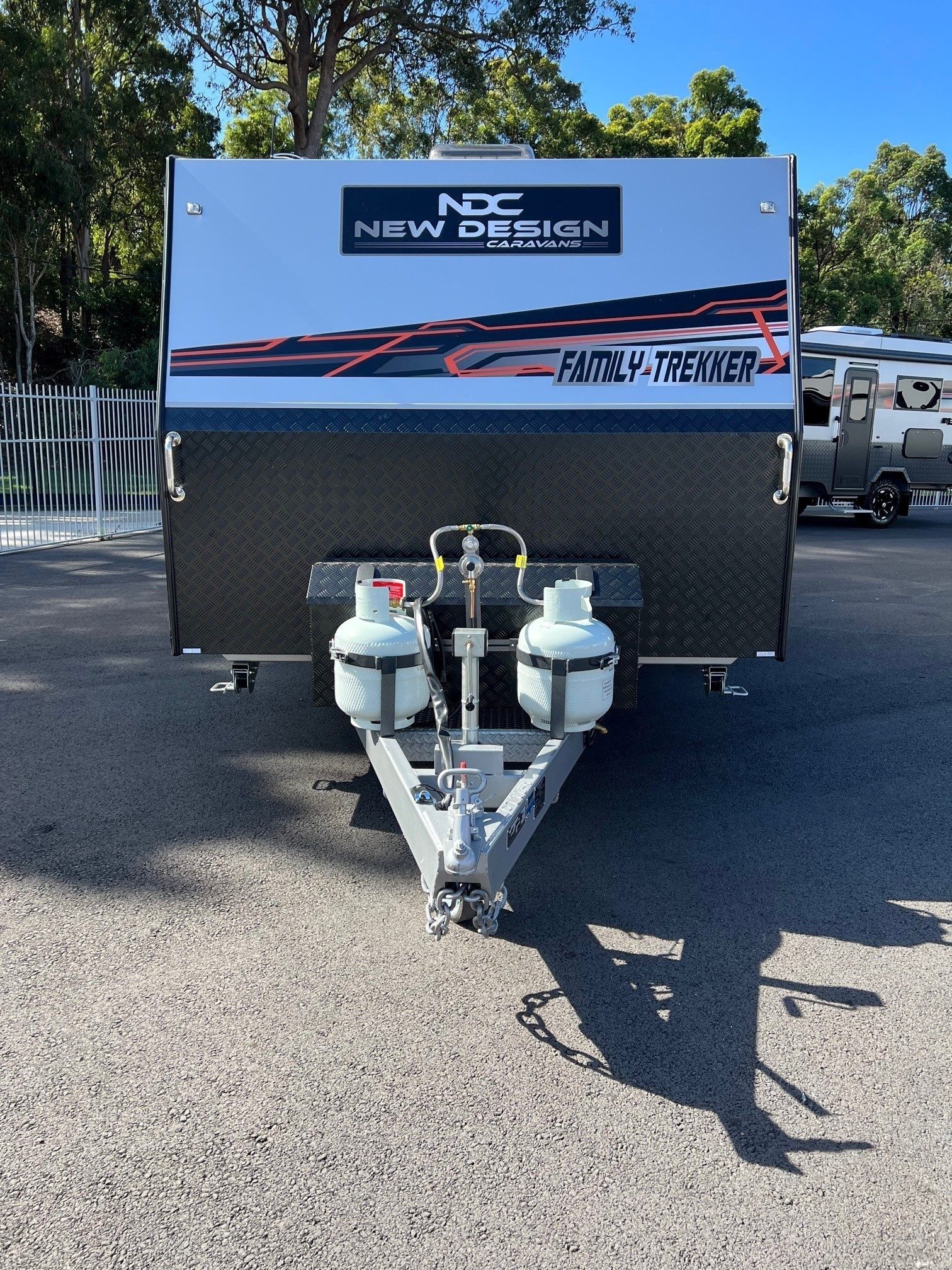 2023 New Design Caravan 21ft6 Triple Bunk Family Trekker Van