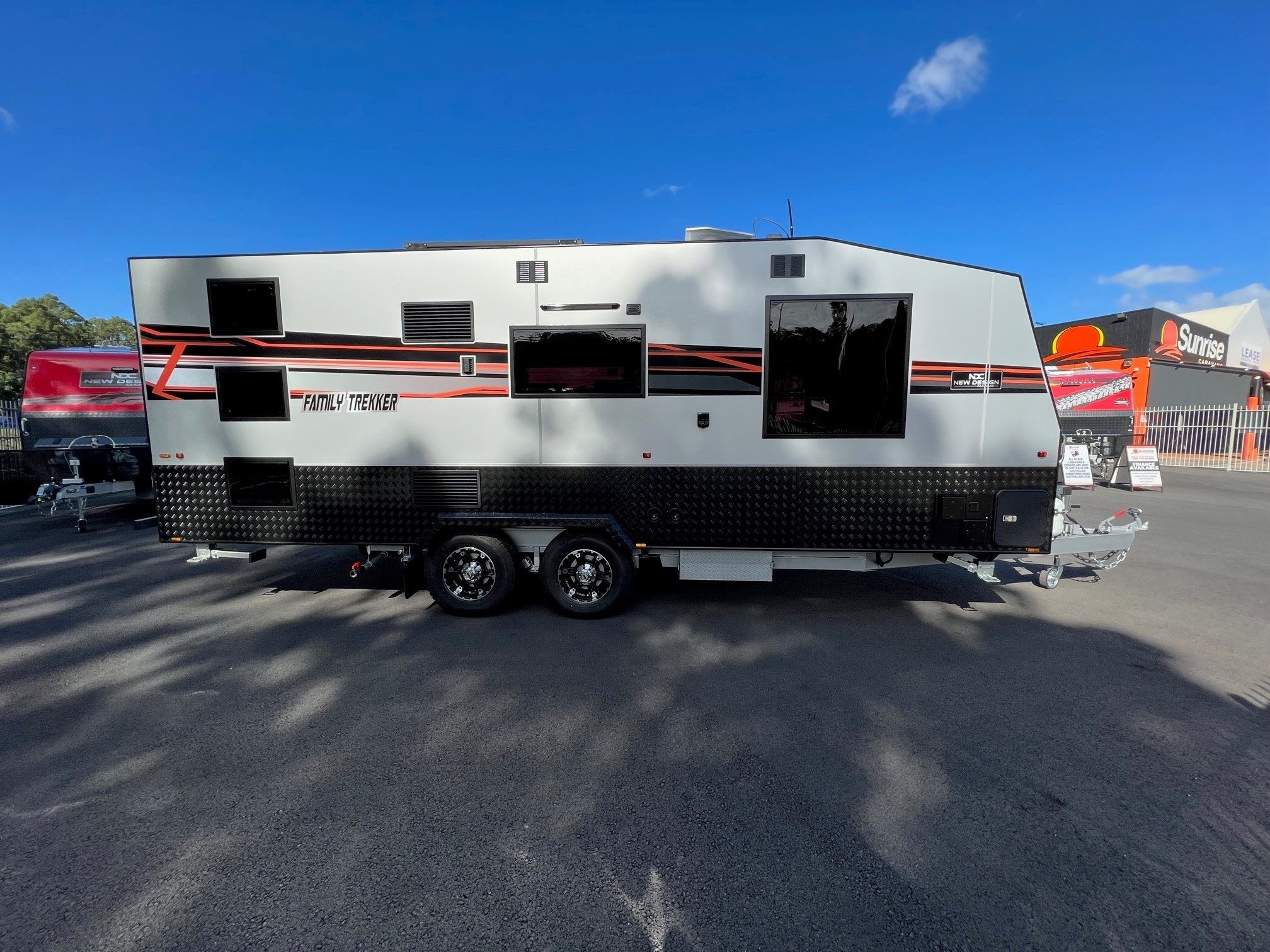 2023 New Design Caravan 21ft6 Triple Bunk Family Trekker Van