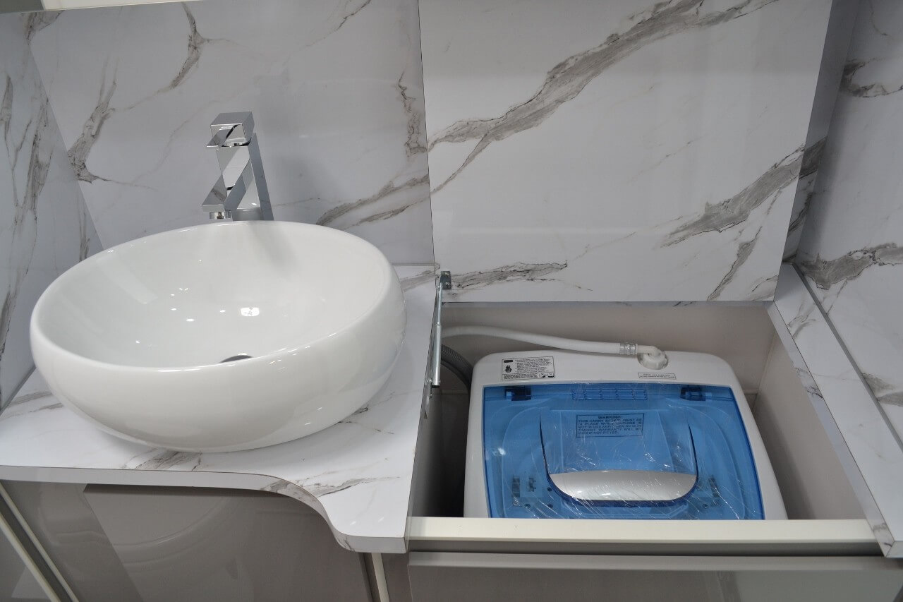 Montana Savannah 19ft6 Luxurious Off-Roader