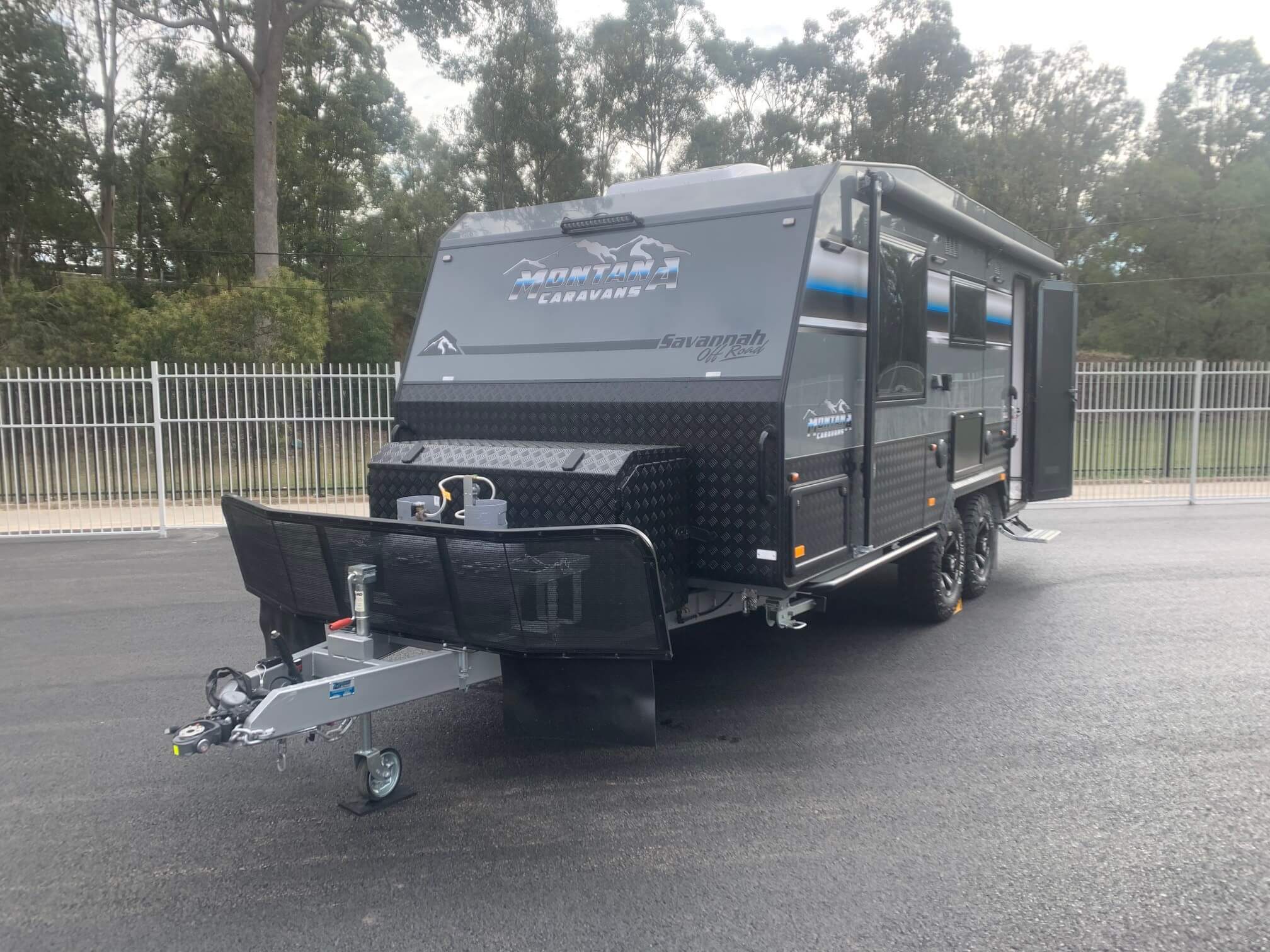 Montana Savannah 19ft6 Luxurious Off-Roader